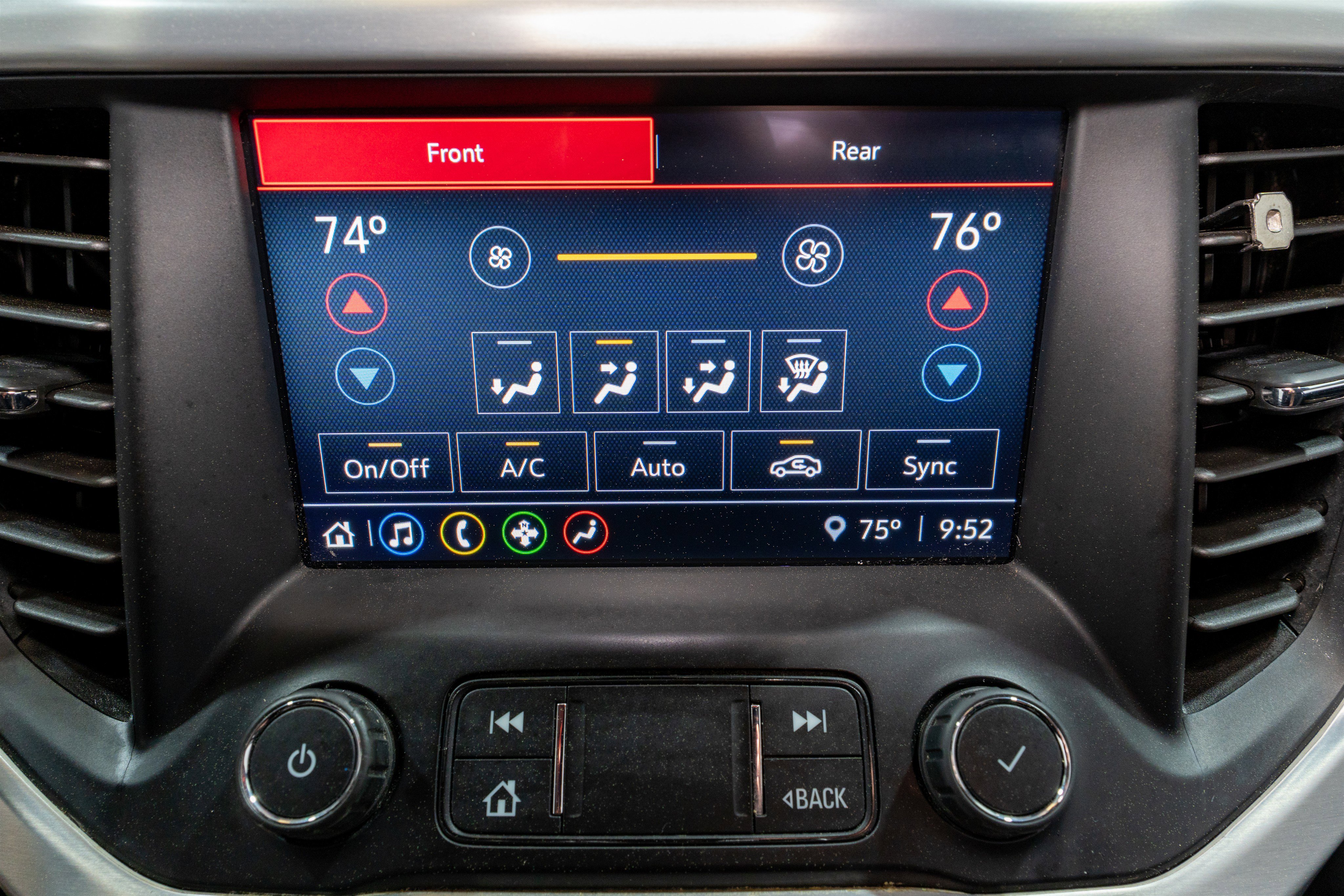 Used 2021 GMC Acadia SLE w/ Elevation Edition image 19