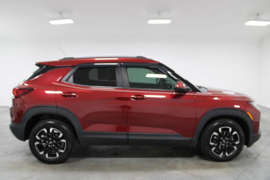 Used 2022 Chevrolet TrailBlazer LT FWD image 10