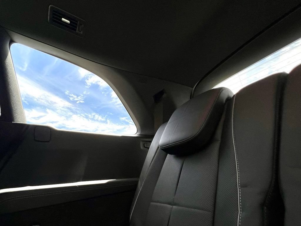 Certified 2025 Mercedes-Benz GLS 580 4MATIC image 21