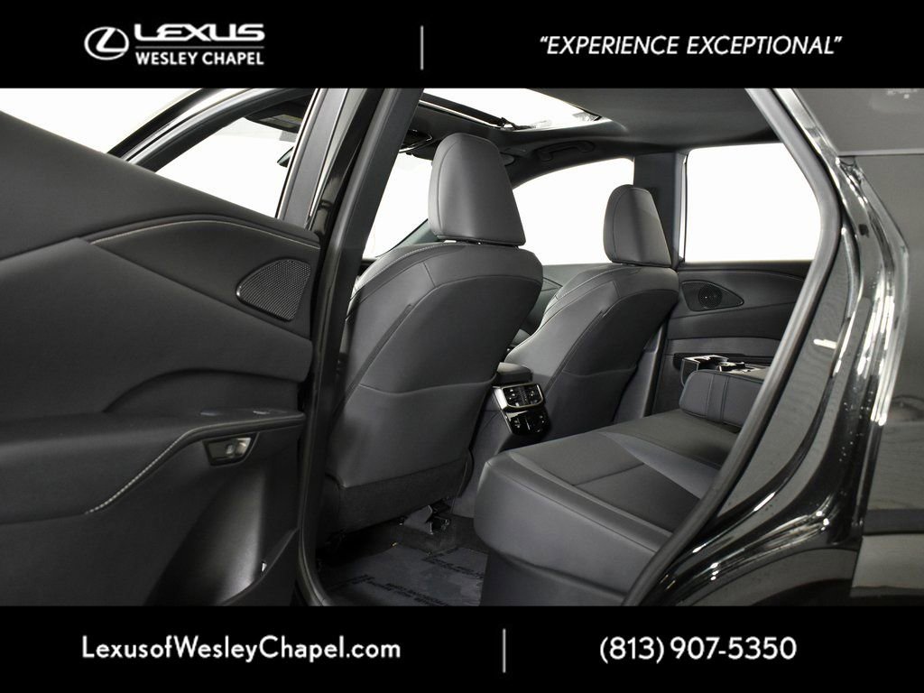 Used 2025 Lexus RX 350 Premium image 22