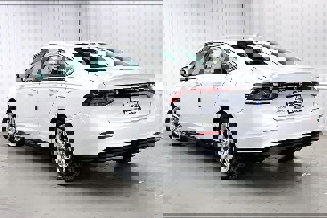 New 2026 Honda Accord LX image 5