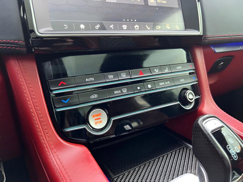 Used 2019 Jaguar F-PACE SVR AWD/4WD image 55