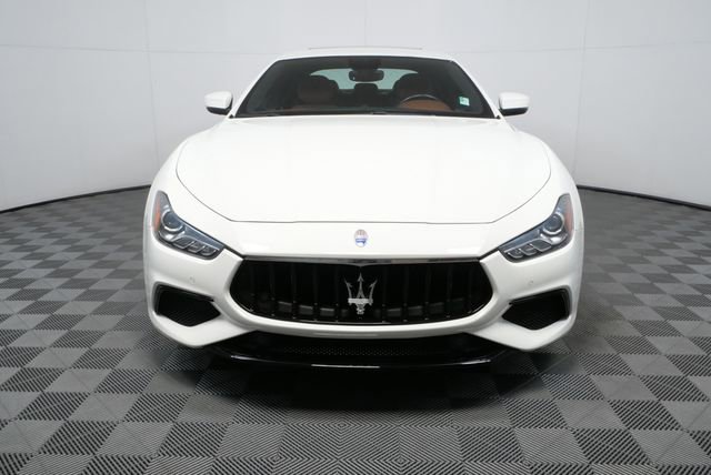 Used 2021 Maserati Ghibli S image 31