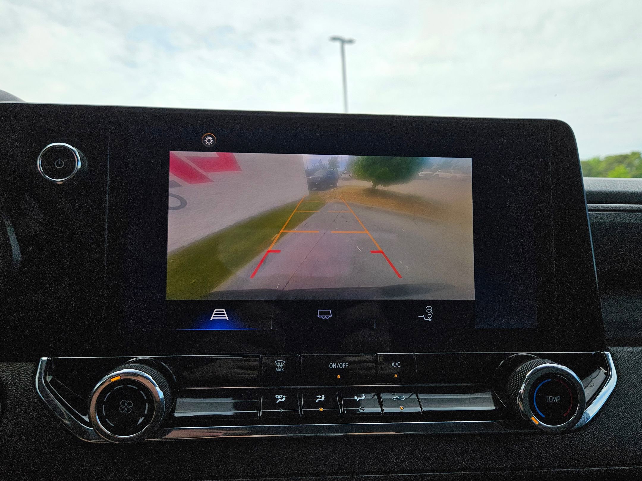 Used 2023 Chevrolet Colorado W/T RWD image 32