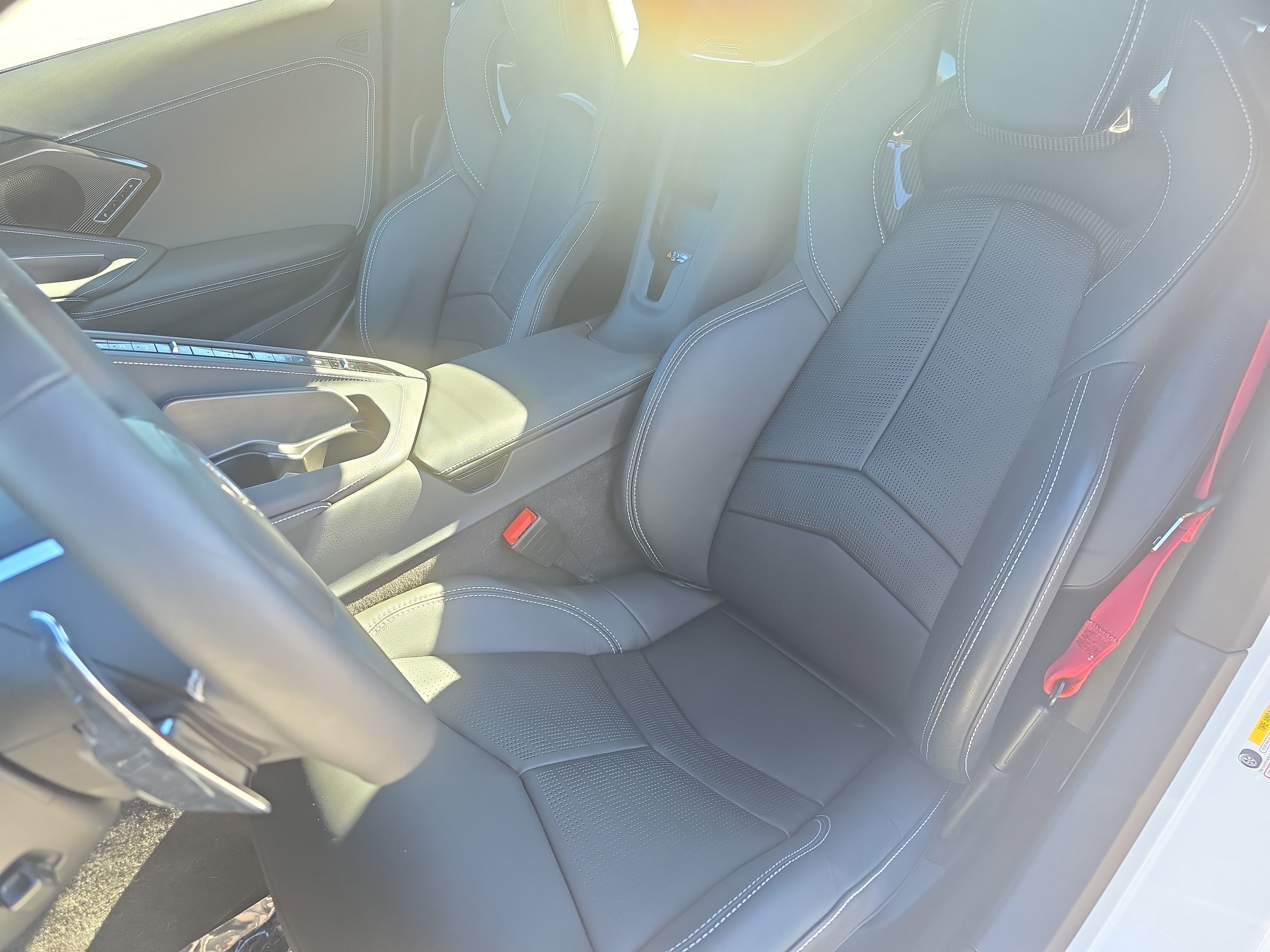 Used 2024 Chevrolet Corvette 2LT w/ Stealth Interior Trim Package image 13