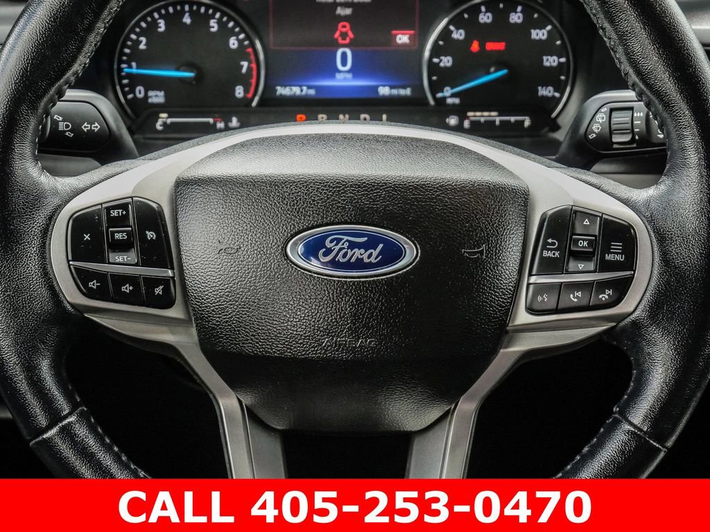 Used 2023 Ford Explorer XLT w/ Equipment Group 202A AWD/4WD image 27