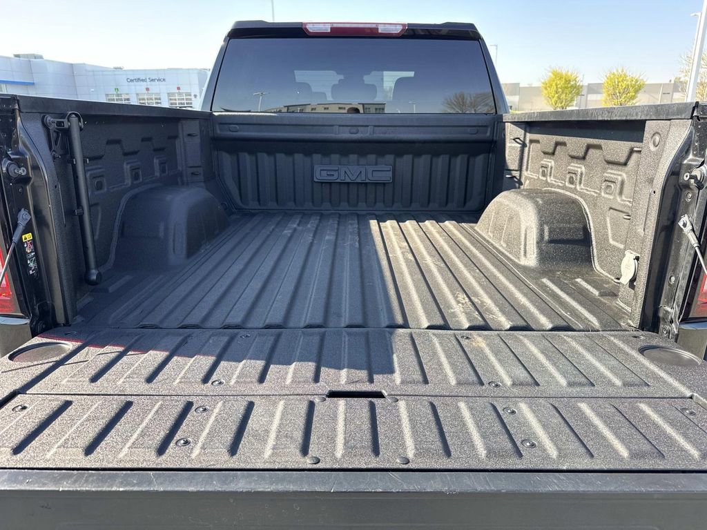 Used 2023 GMC Sierra 1500 SLT w/ SLT Premium Package AWD/4WD image 20