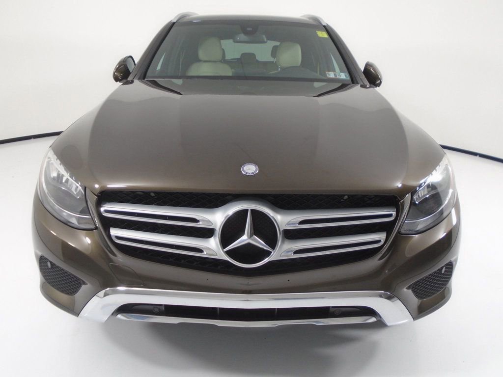 Used 2017 Mercedes-Benz GLC 300 4MATIC image 8