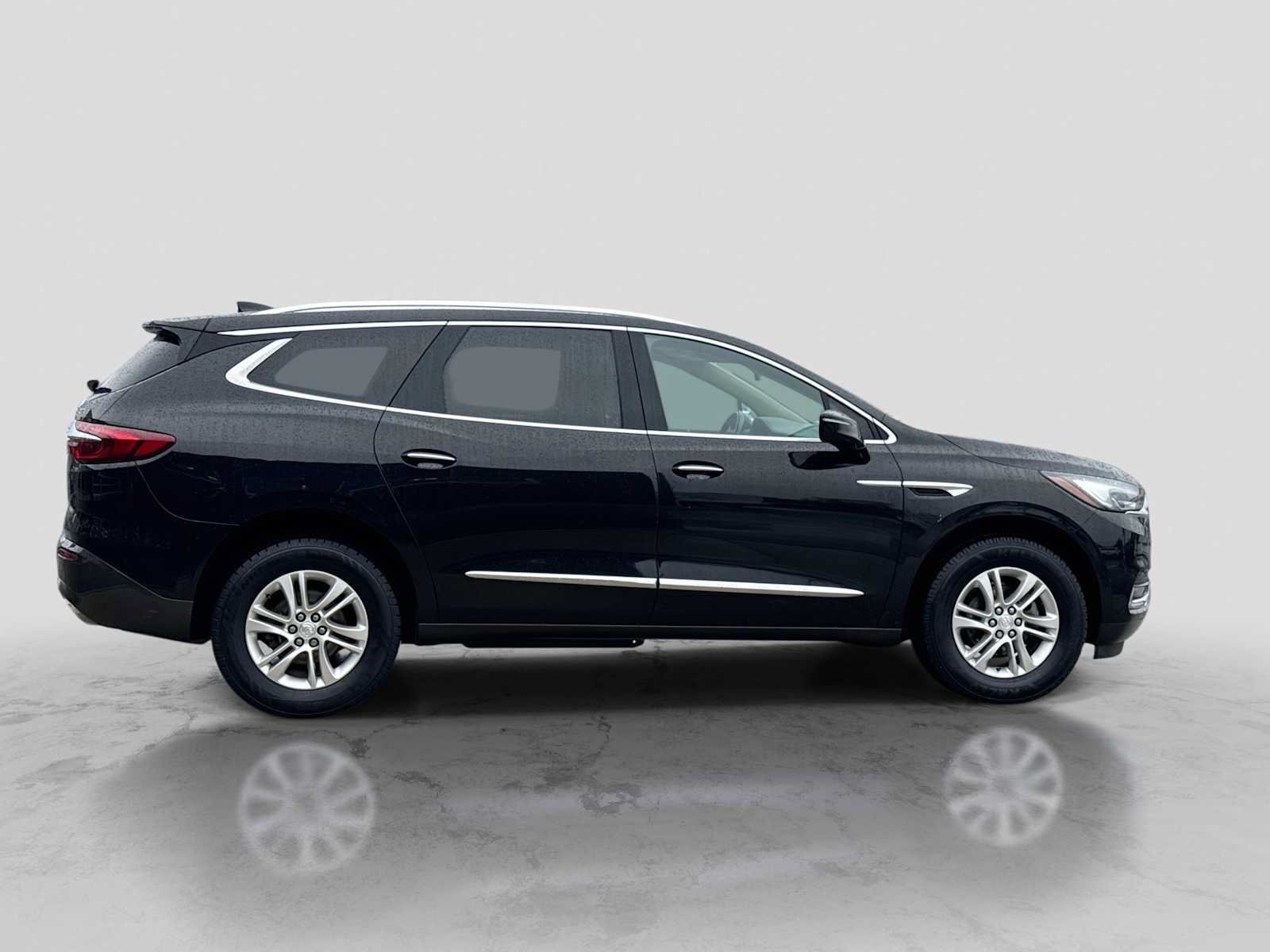 Used 2020 Buick Enclave Essence FWD image 7