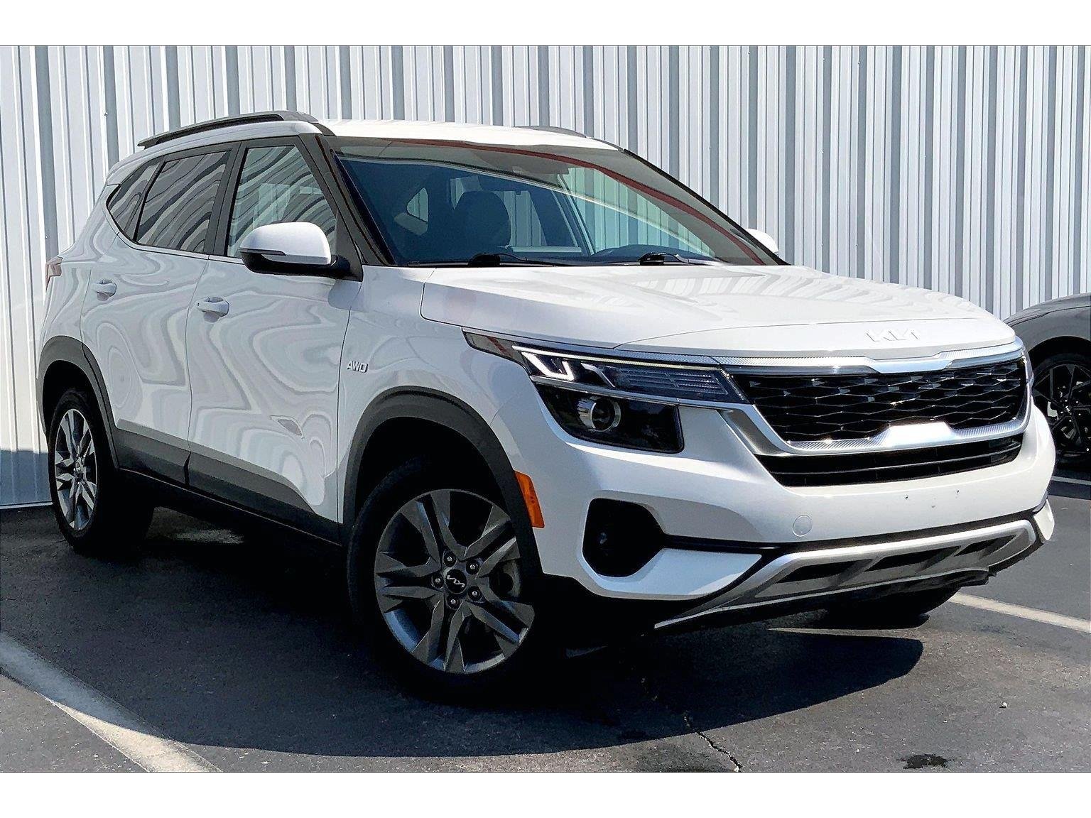 Used 2023 Kia Seltos S AWD/4WD image 31