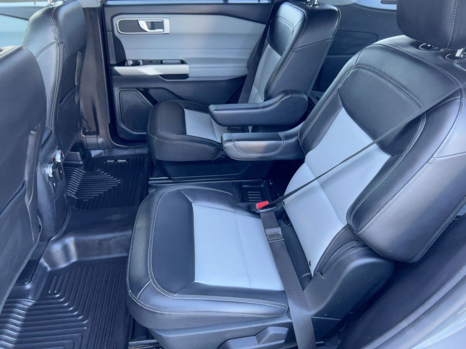 Used 2022 Ford Explorer XLT w/ Equipment Group 202A image 15