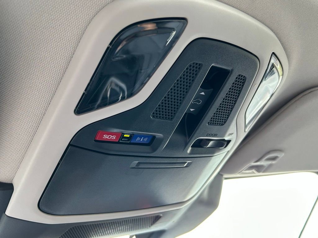 Used 2025 Subaru Legacy Premium image 27