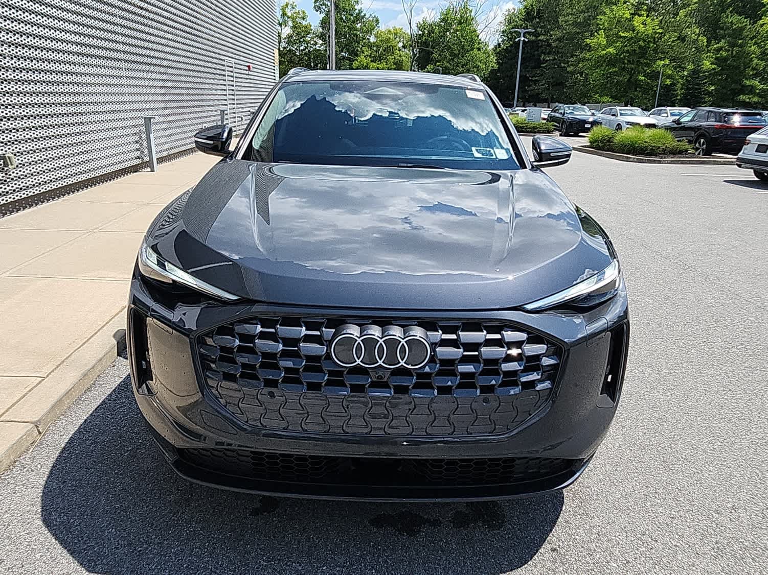 Certified 2025 Audi Q5 Premium w/ Convenience Package AWD/4WD image 13