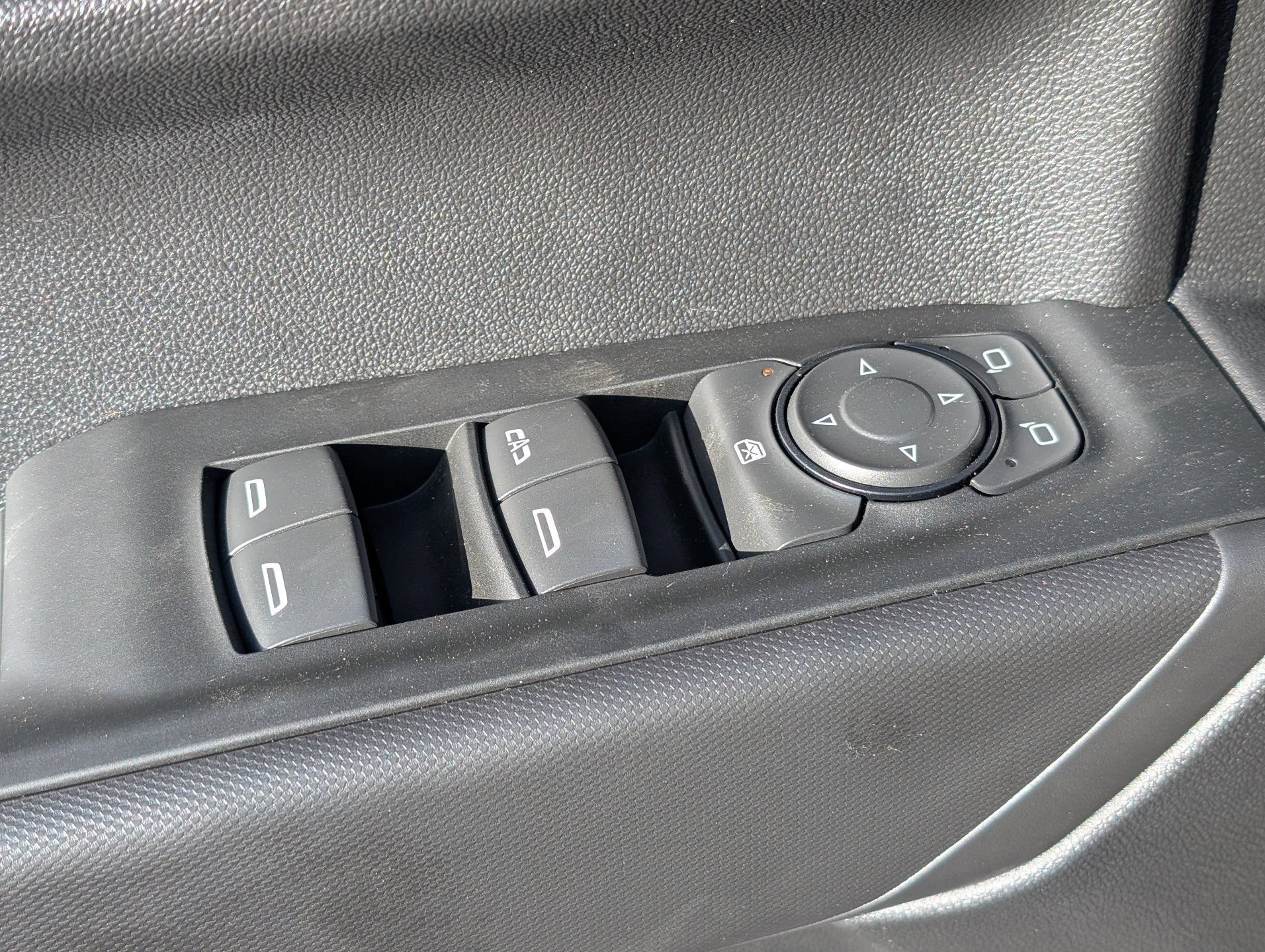 New 2026 Chevrolet Silverado 1500 Custom Trail Boss AWD/4WD image 19