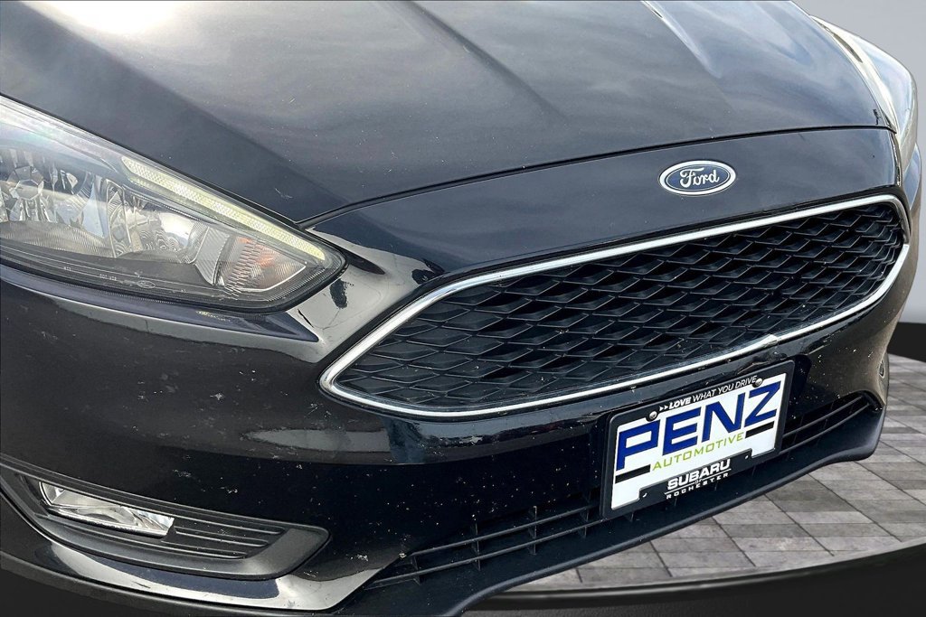 Used 2017 Ford Focus SEL FWD image 33