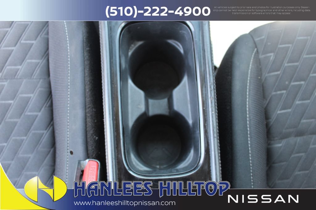 Used 2022 Nissan Kicks SV FWD image 17