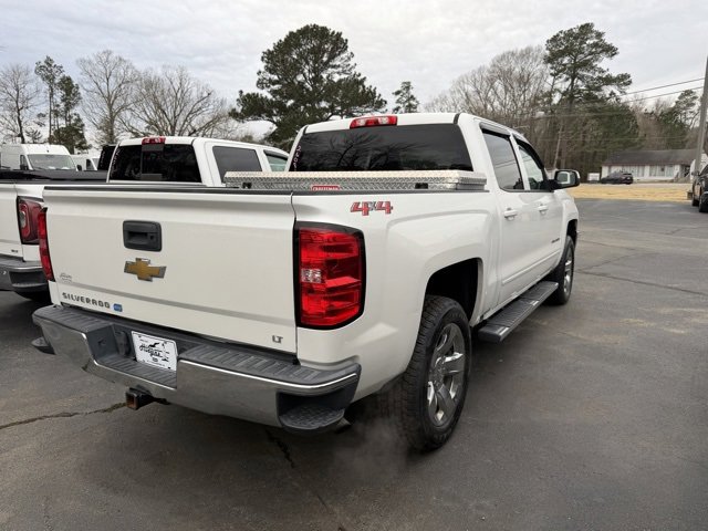 Used 2018 Chevrolet Silverado 1500 LT w/ LT Eassist Package image 5