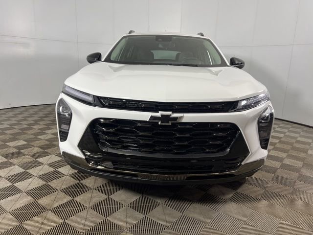 New 2026 Chevrolet Trax ACTIV w/ Driver Confidence Package image 2