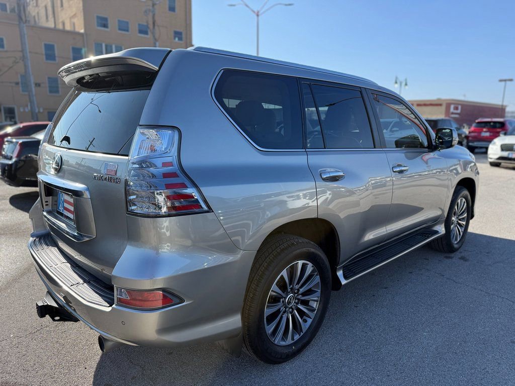 Used 2022 Lexus GX 460 Luxury w/ Off Road Package AWD/4WD image 19