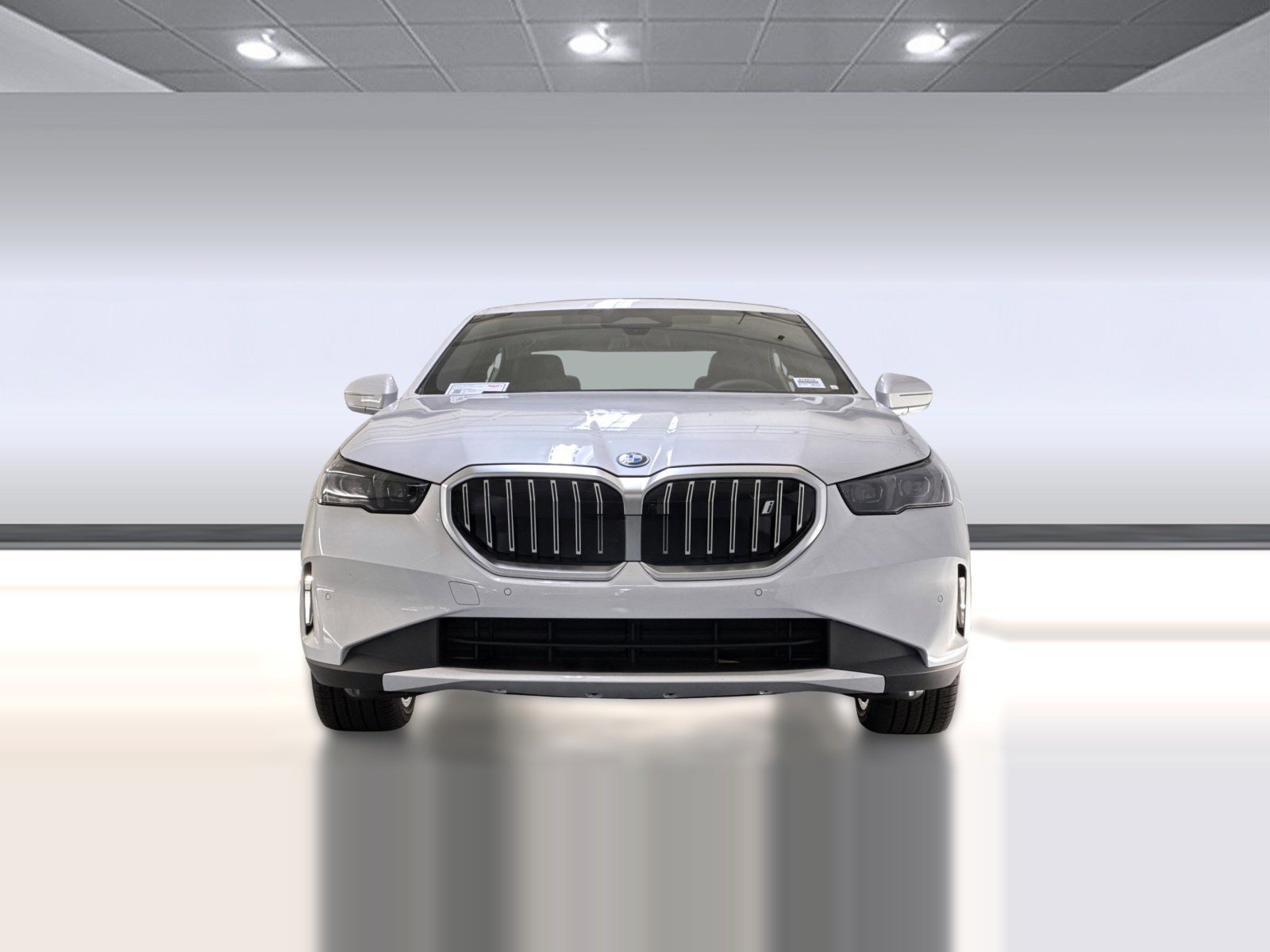 Used 2026 BMW i5 M60 w/ Premium Package AWD/4WD image 5