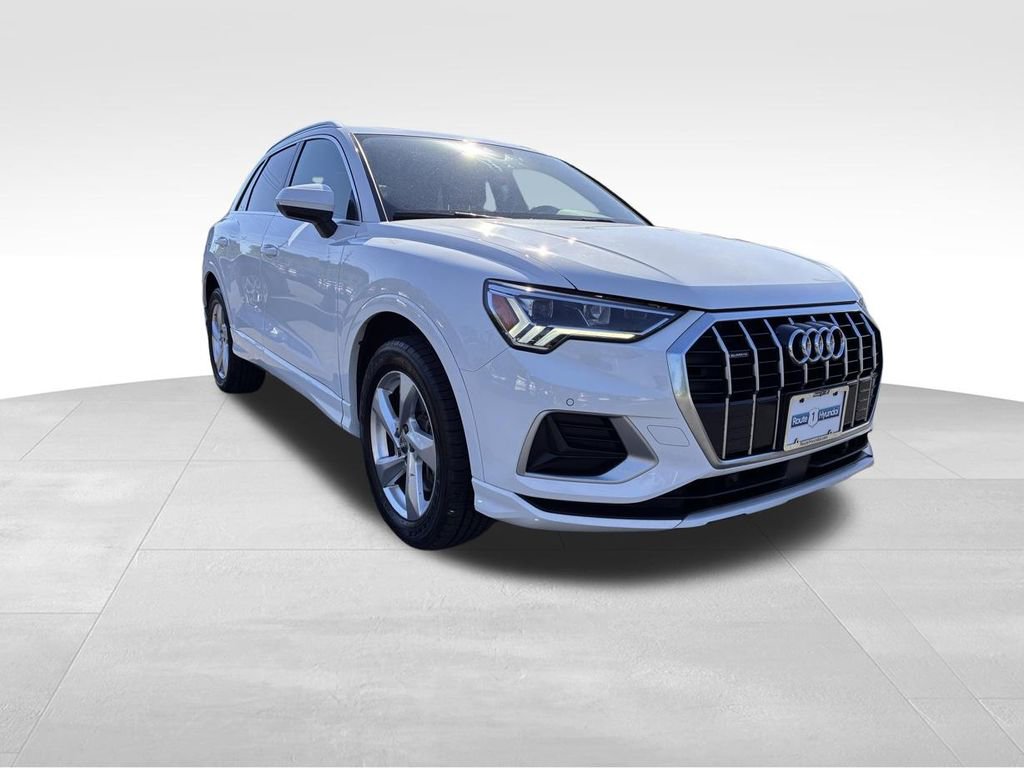 Used 2020 Audi Q3 2.0T Premium Plus AWD/4WD image 1