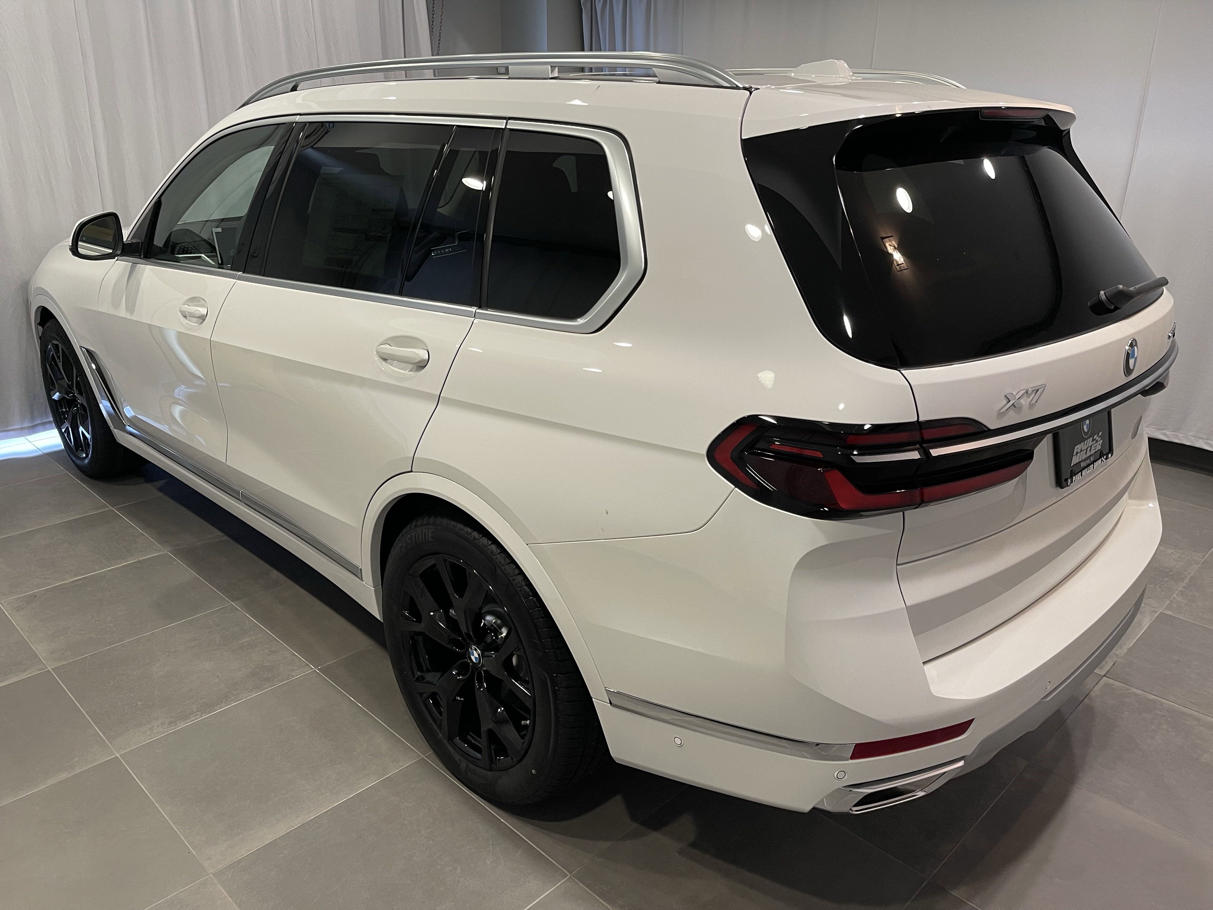 New 2026 BMW X7 xDrive40i AWD/4WD image 4