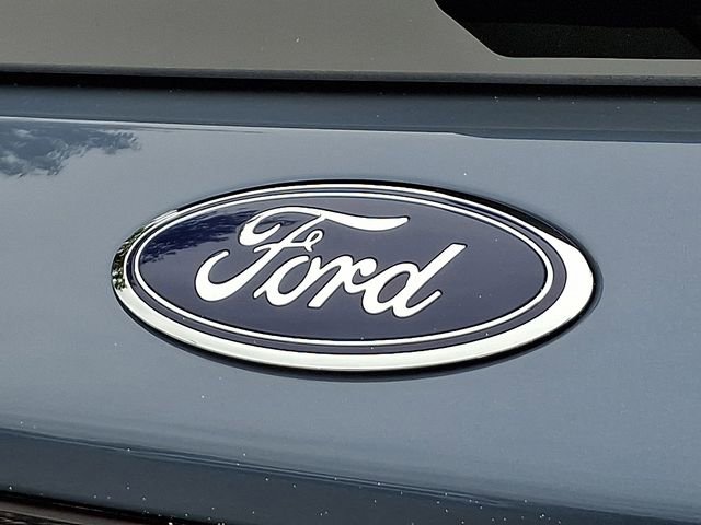 Used 2025 Ford Explorer ST image 32