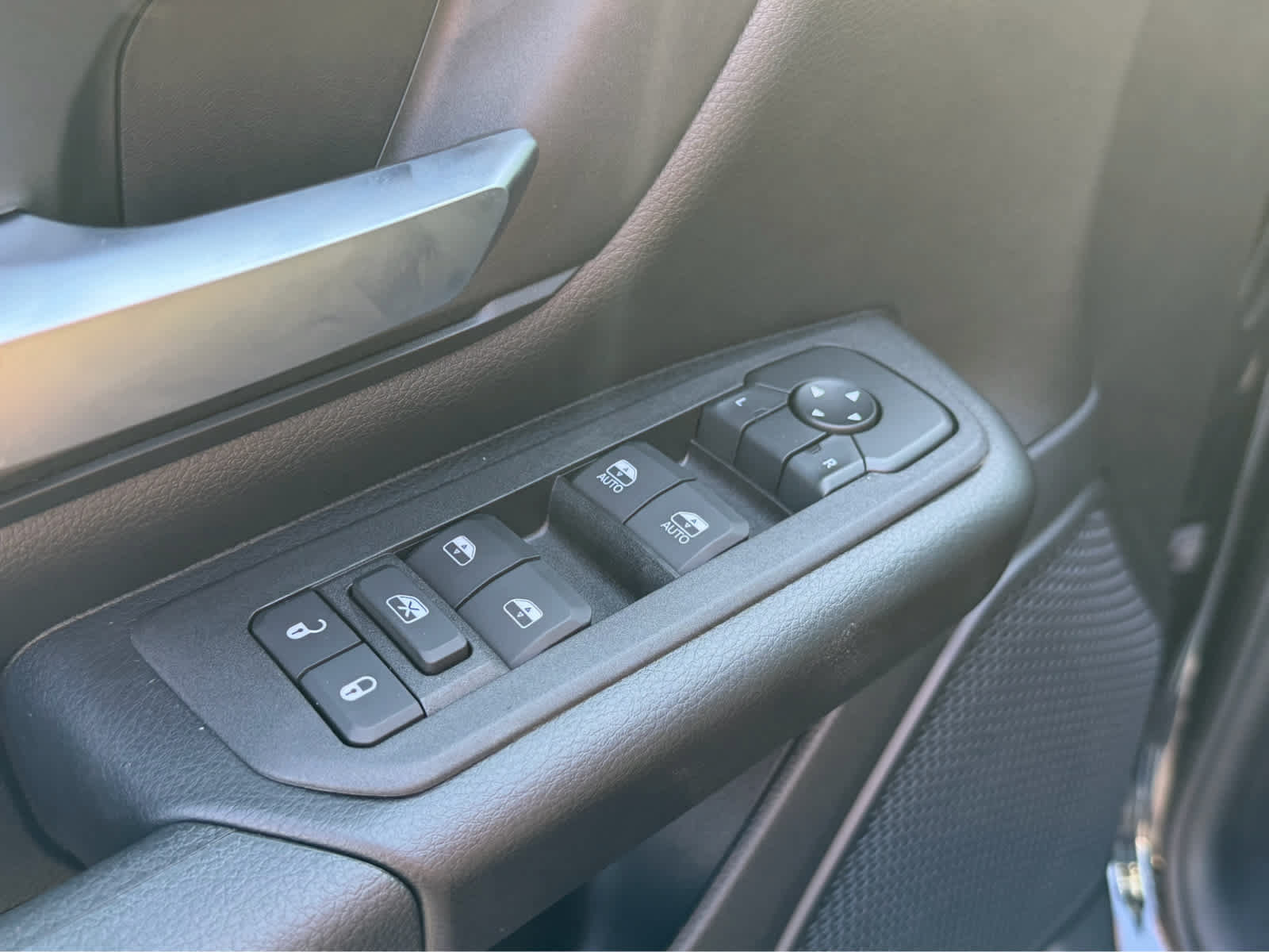 New 2027 RAM 1500 Express AWD/4WD image 10