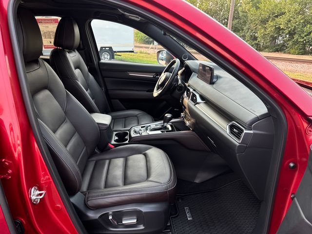 Used 2025 MAZDA CX-5 Signature AWD/4WD image 30