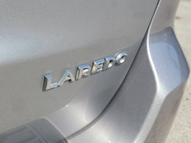 Used 2016 Jeep Grand Cherokee Laredo w/ Quick Order Package 23E RWD image 9