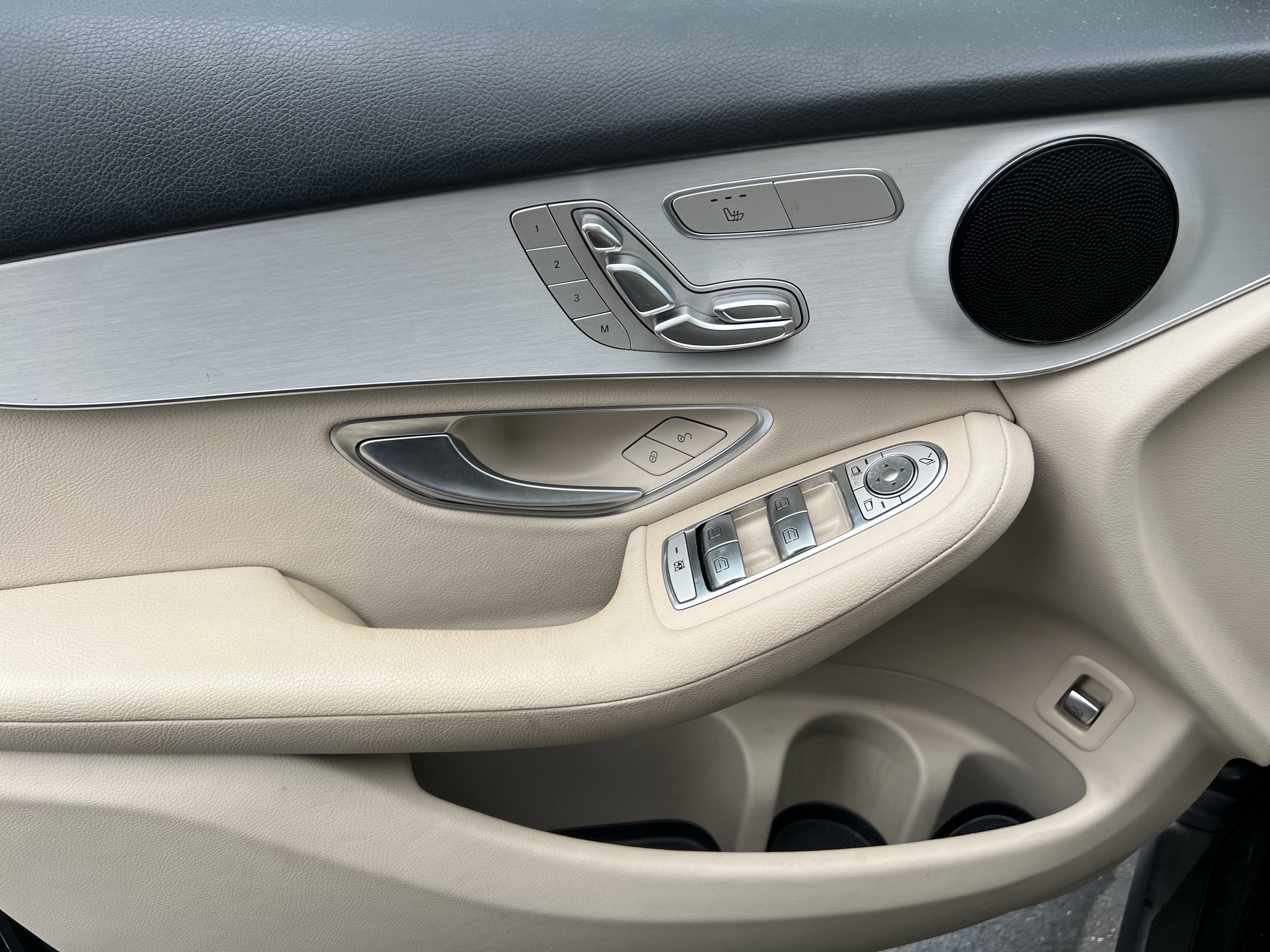 Certified 2022 Mercedes-Benz GLC 300 image 14