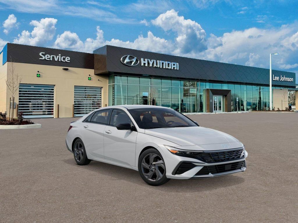 New 2026 Hyundai Elantra Sport image 2