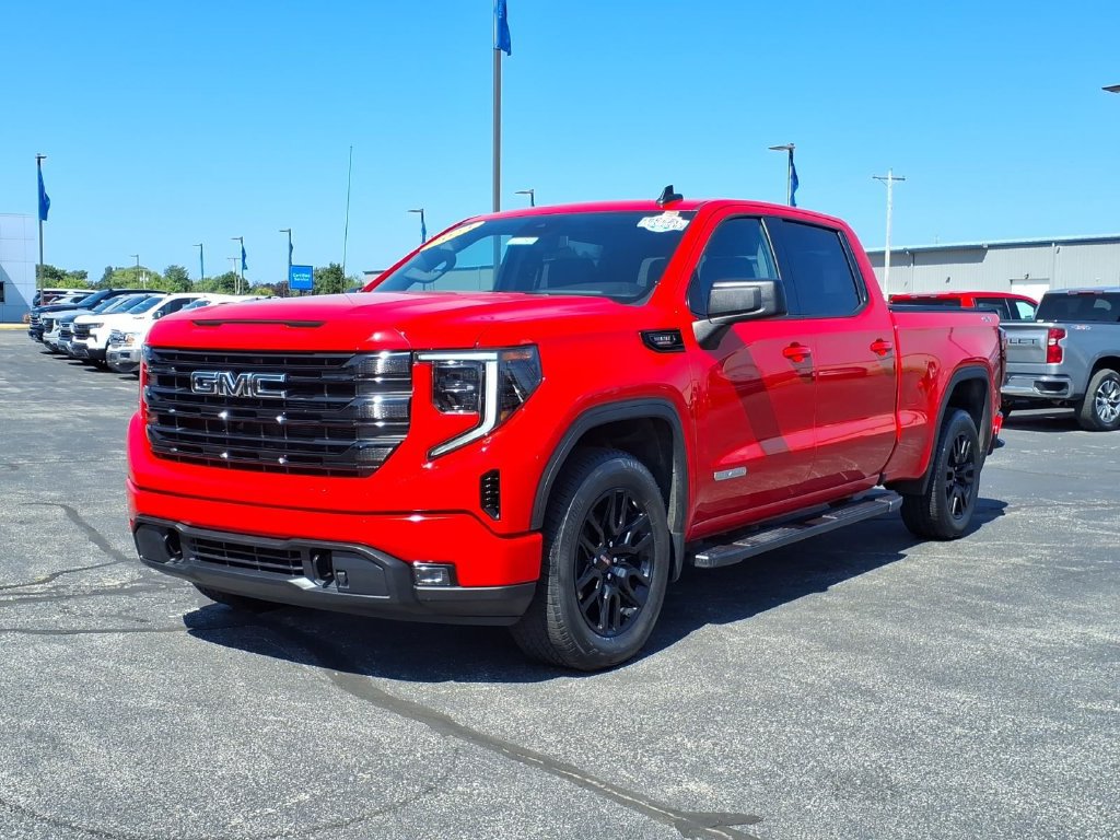 Used 2023 GMC Sierra 1500 Elevation w/ Preferred Package AWD/4WD image 3