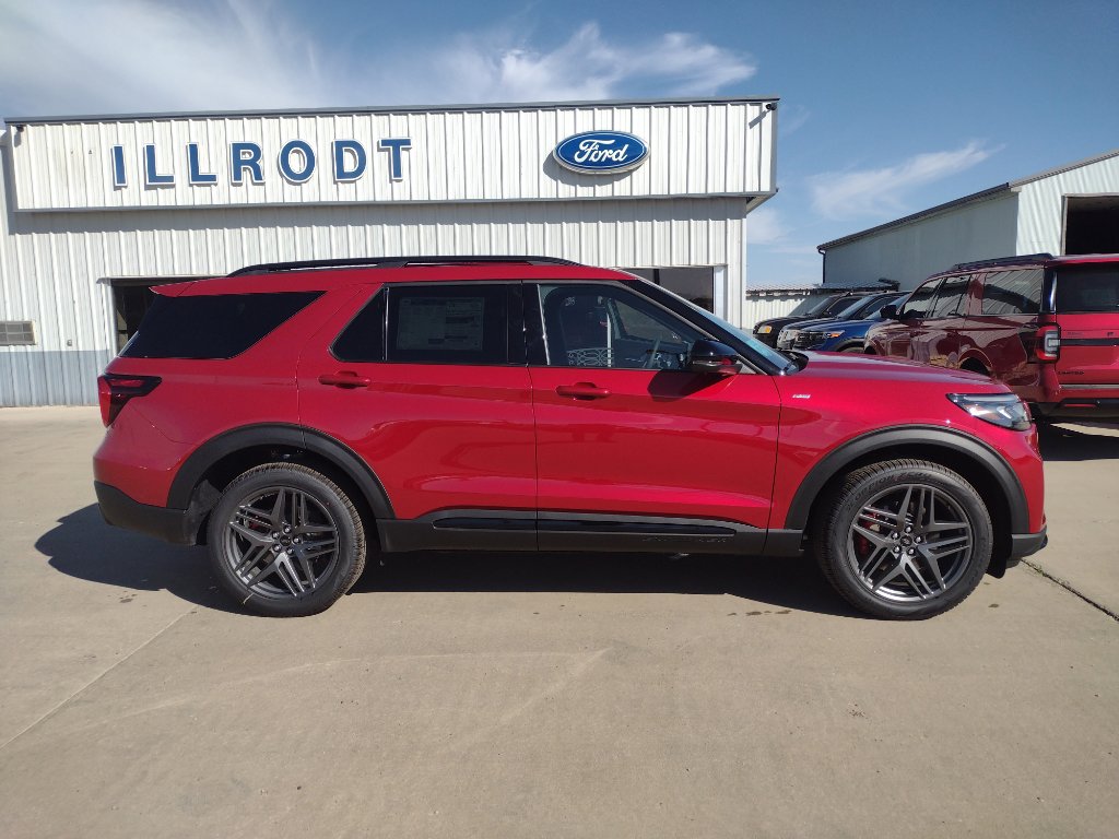 New 2025 Ford Explorer ST-Line image 1