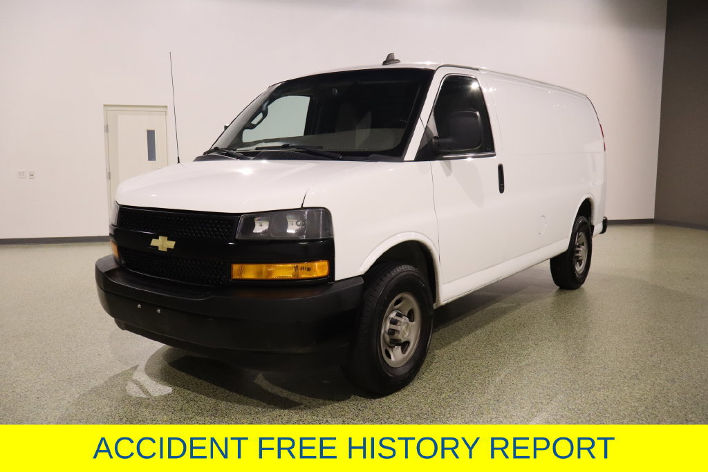 Used 2023 Chevrolet Express 2500 w/ Driver Convenience Package RWD image 5