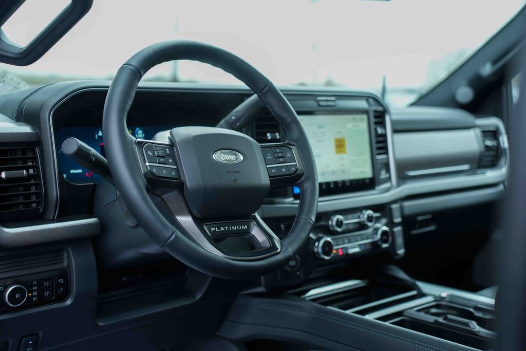Used 2026 Ford F450 Platinum w/ FX4 Off-Road Package AWD/4WD image 24