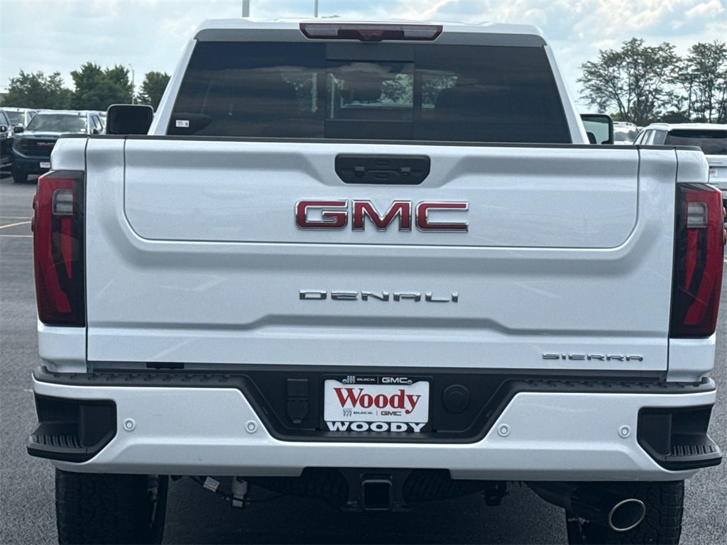 New 2026 GMC Sierra 2500 Denali w/ Denali Reserve Package image 7