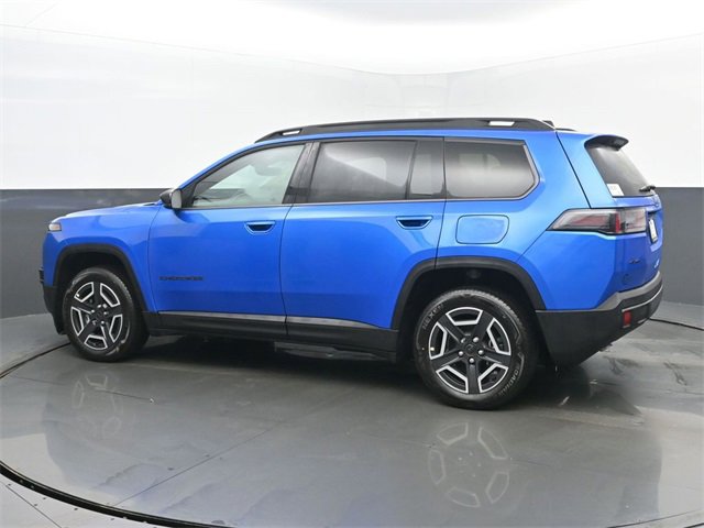 New 2026 Jeep Cherokee Laredo image 3
