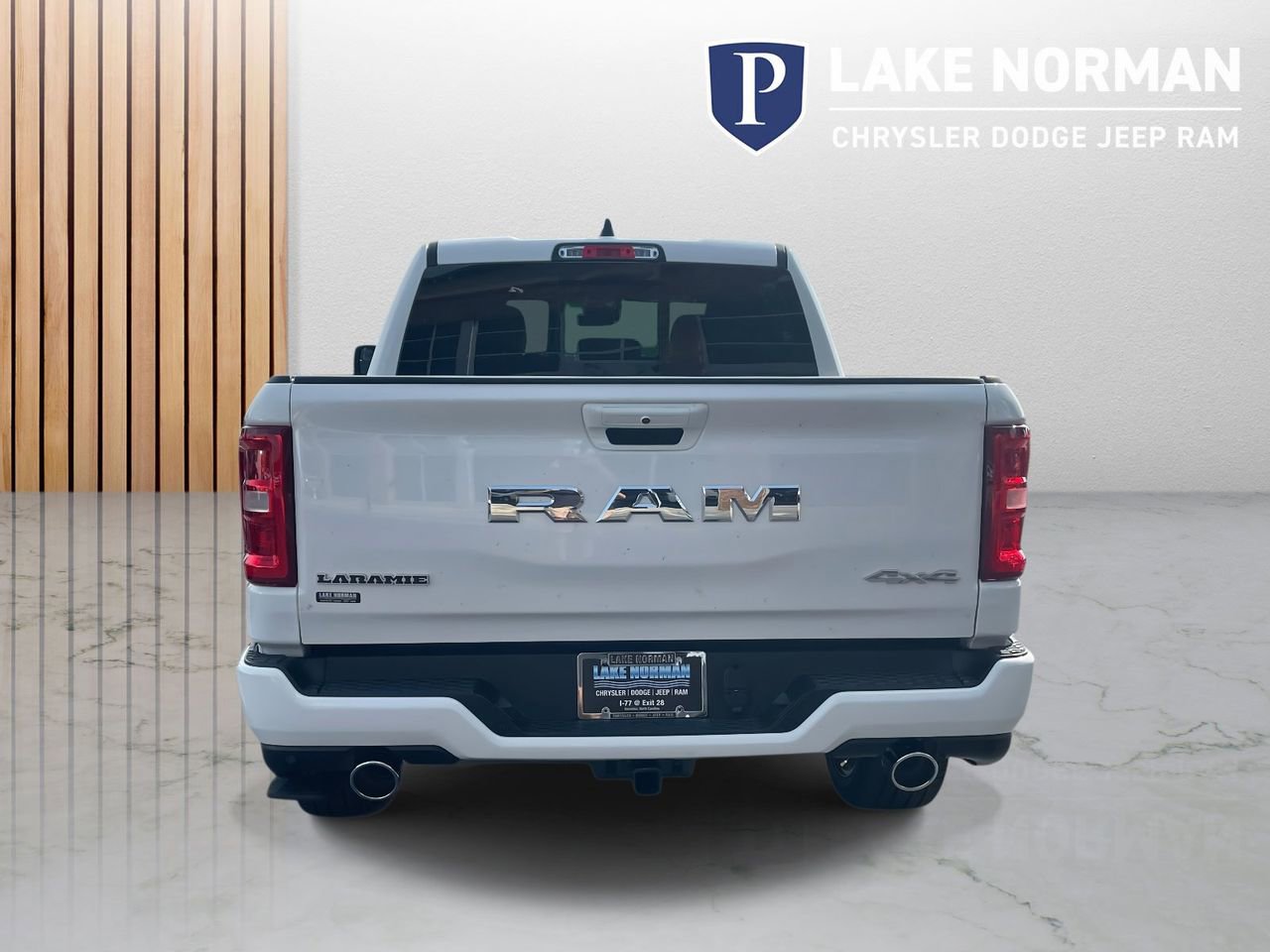New 2026 RAM 1500 Laramie AWD/4WD image 9