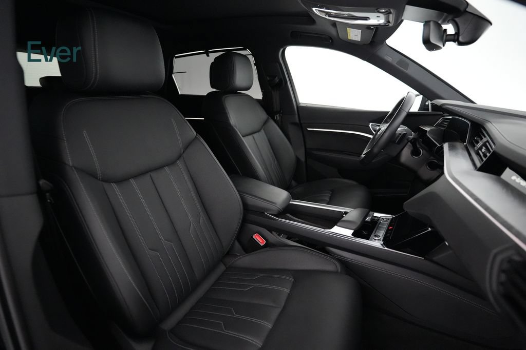 Used 2023 Audi e-tron Chronos w/ Chronos Package AWD/4WD image 21