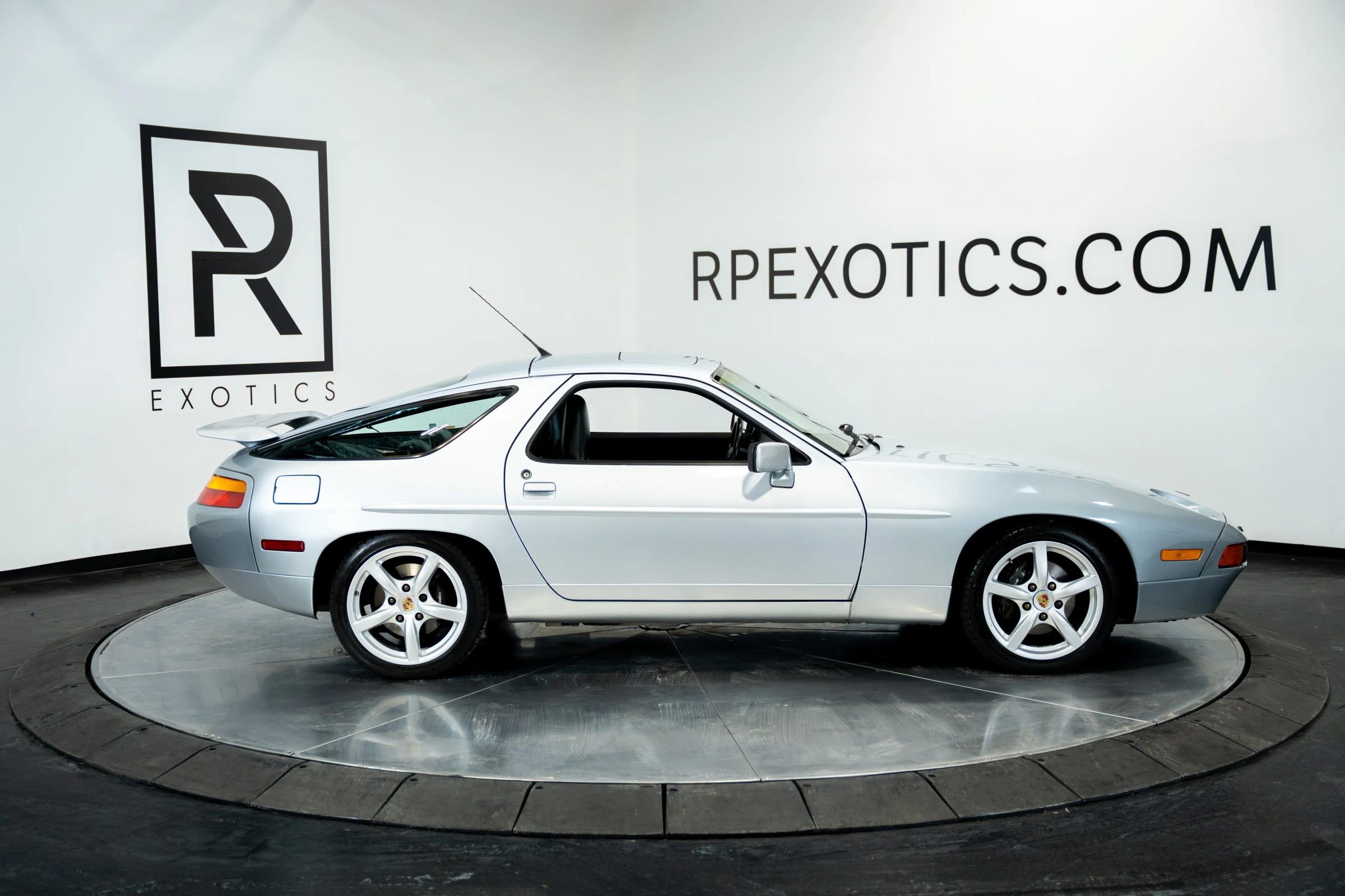 Used 1991 Porsche 928 S4 image 9