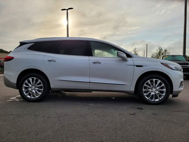 Used 2021 Buick Enclave Essence w/ Trailering Package, 5000 lbs. image 17