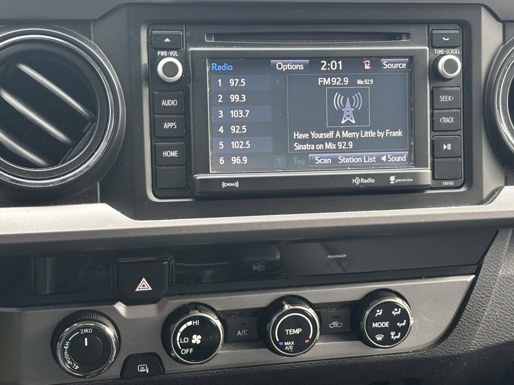 Used 2017 Toyota Tacoma SR5 image 8