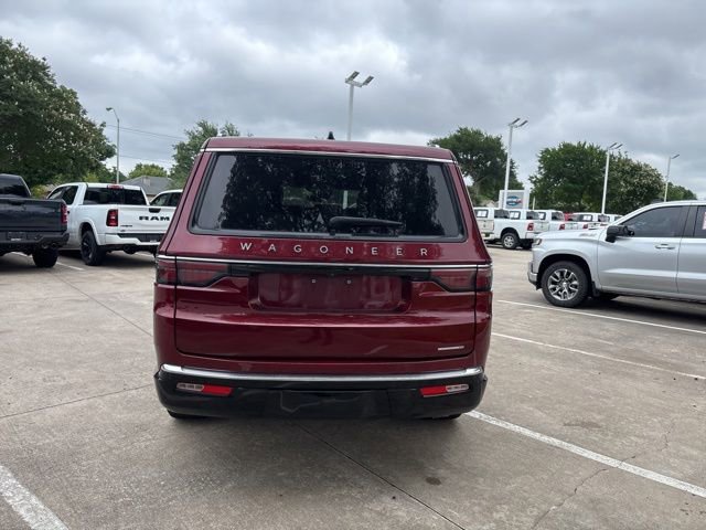 Used 2024 Jeep Wagoneer Series II w/ Flexible Seating Group AWD/4WD image 6