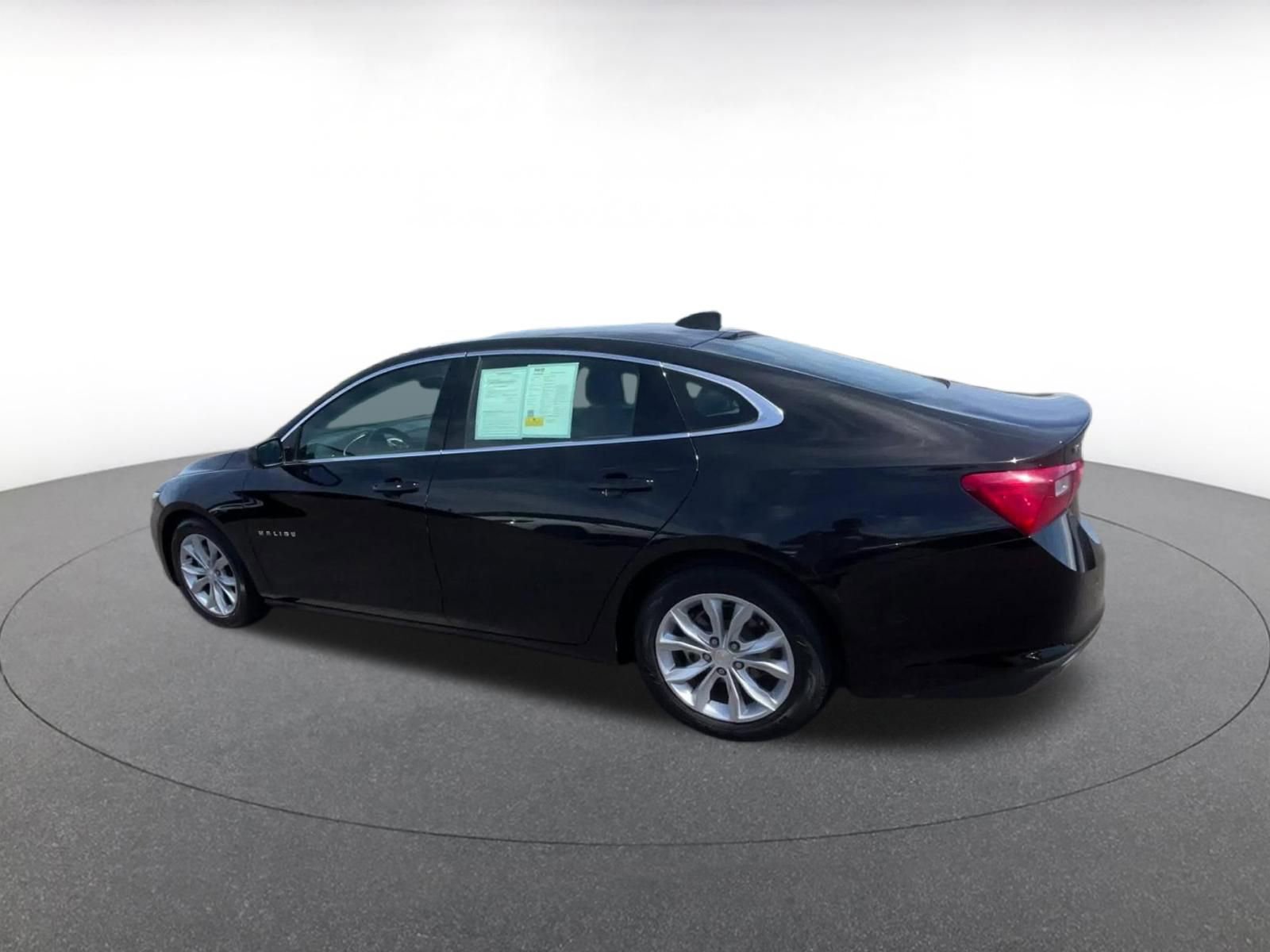 Used 2024 Chevrolet Malibu LT image 8