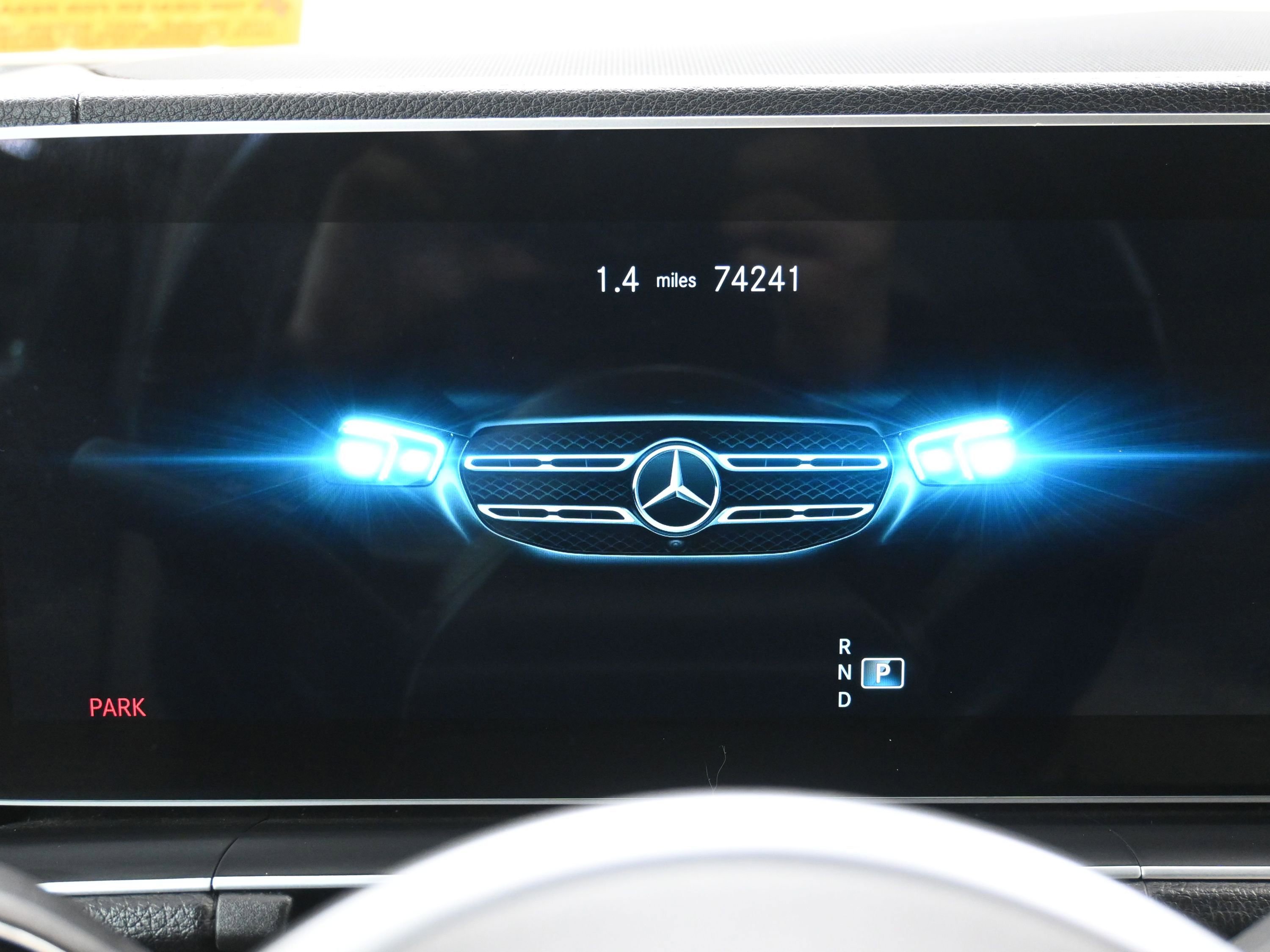 Used 2021 Mercedes-Benz GLS 450 4MATIC image 20