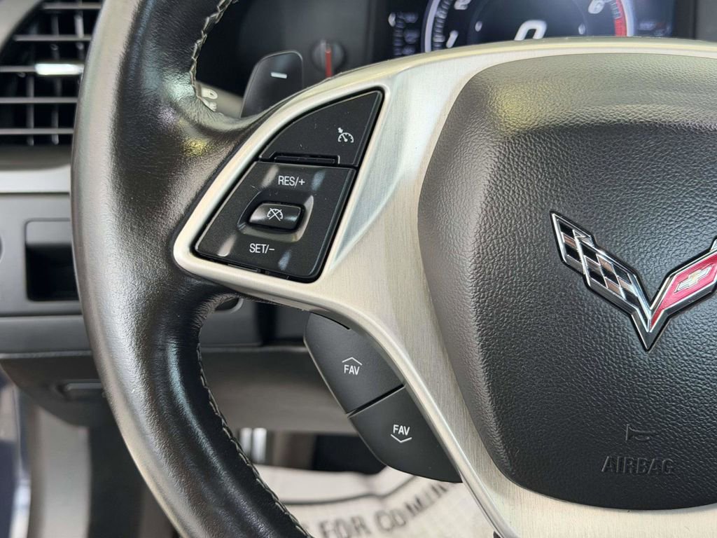 Used 2014 Chevrolet Corvette Stingray Convertible w/ Battery Protection Package image 10