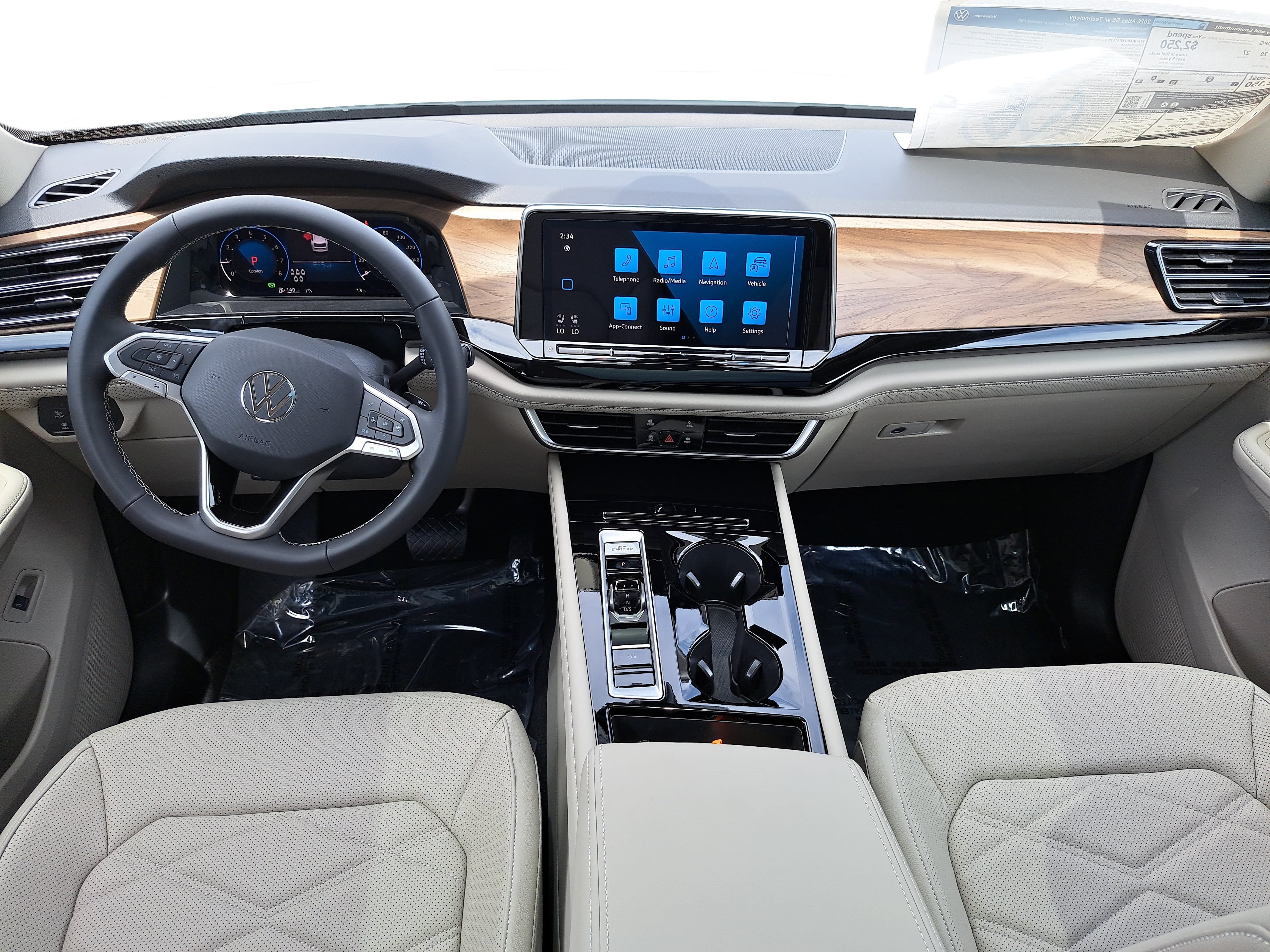 New 2026 Volkswagen Atlas SE FWD image 9