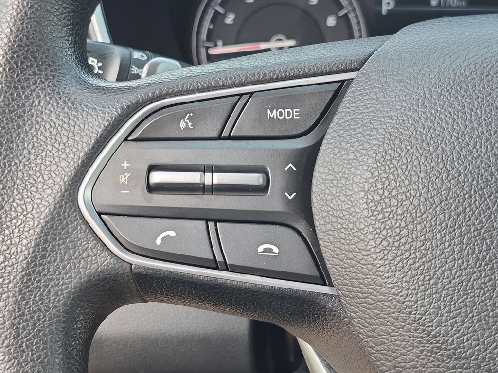 Certified 2022 Hyundai Santa Fe SE AWD/4WD image 16