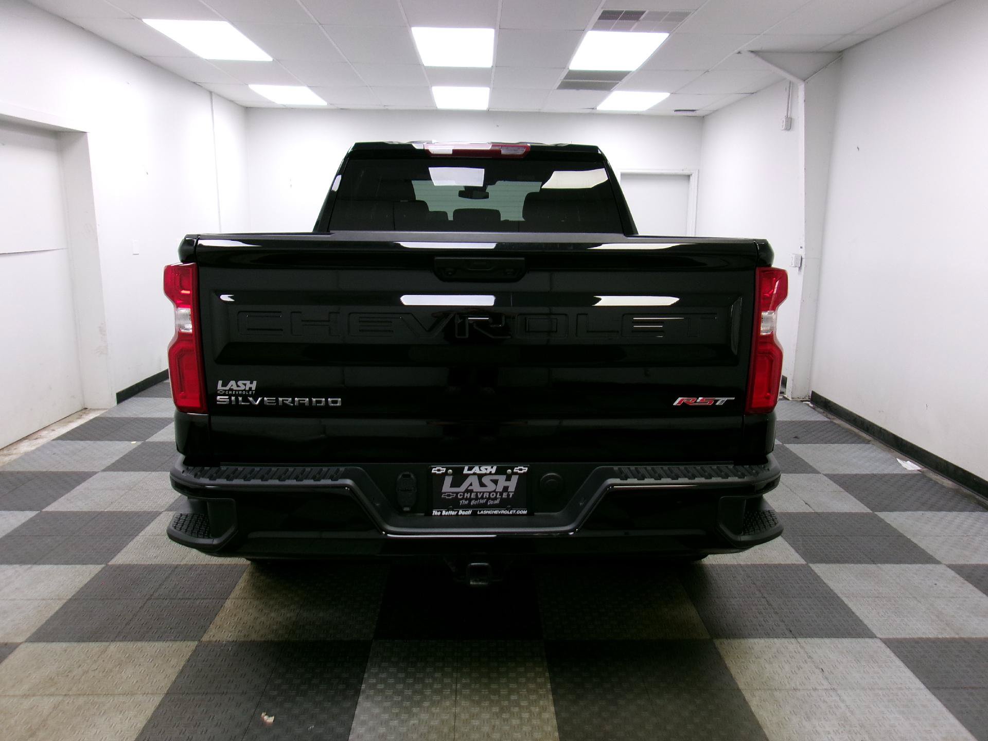 Used 2024 Chevrolet Silverado 1500 RST w/ Protection Package AWD/4WD image 13